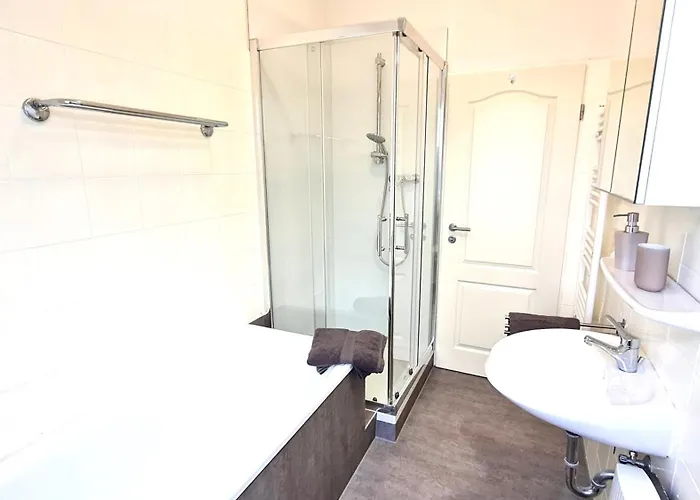 Modernes Fuer 5 Personen Appartement